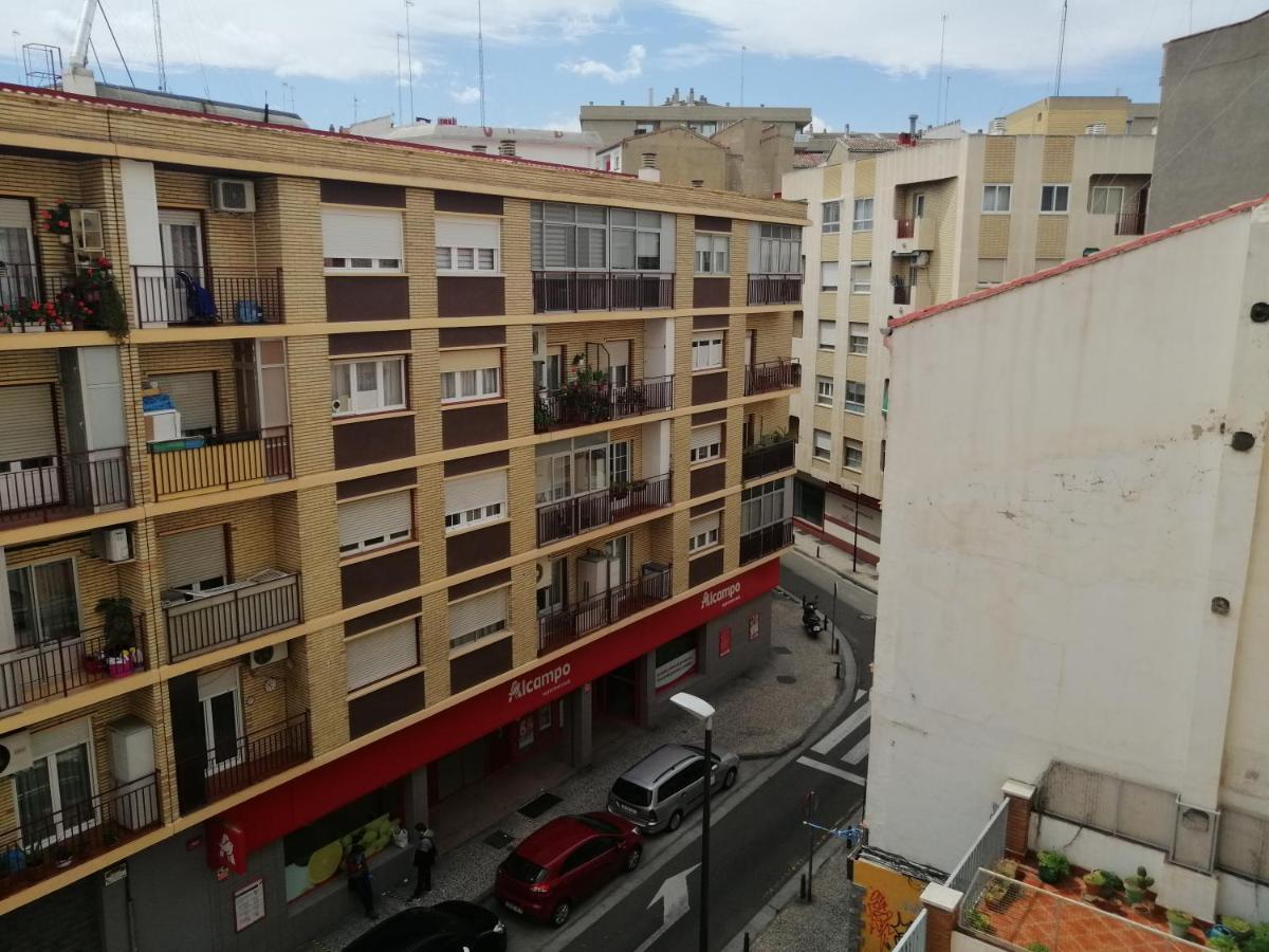 萨拉戈萨Dos Torres Galadriel- Parking Privado Gratis公寓 外观 照片